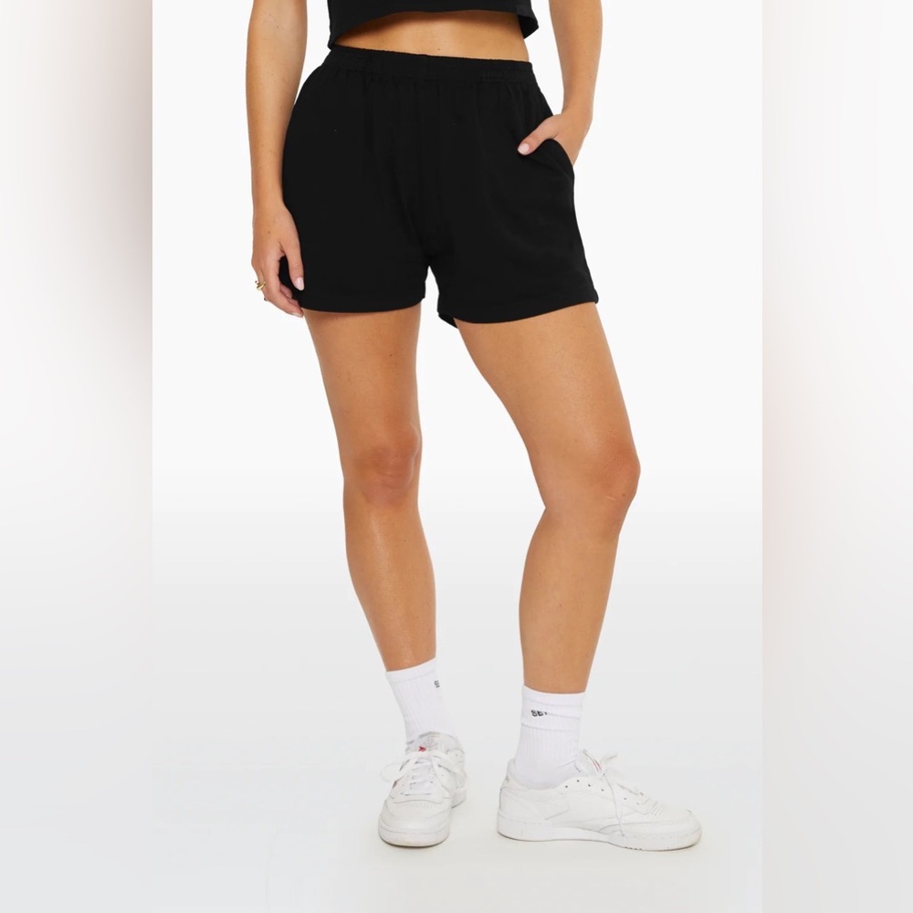 Set active easy shorts - size sold out on site!